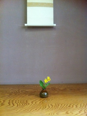 2014.5.9yellow katakuri tokonoma.jpg