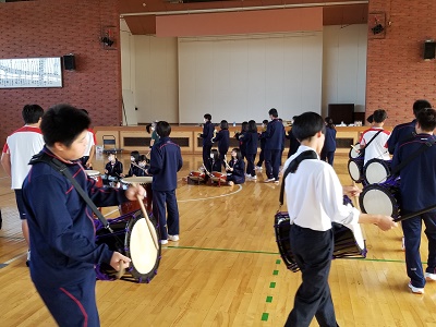 抱.jpg