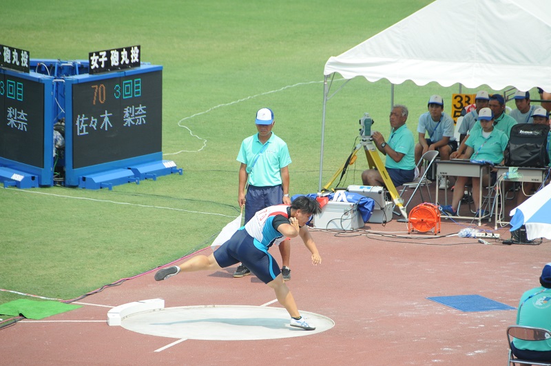 砲丸.jpg