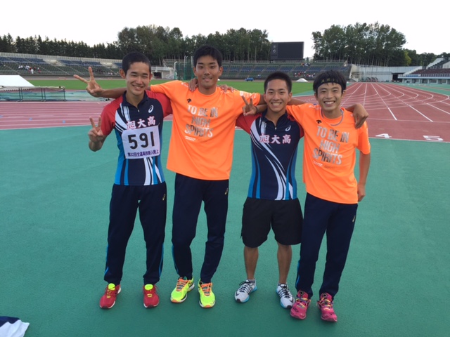 H28全道新人（男子４継）.JPG